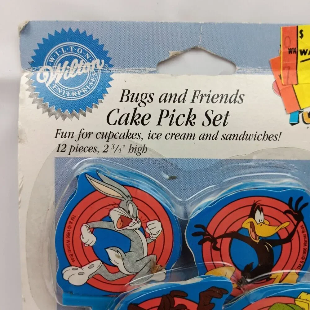 12 Piece Wilton Cake Pick Set Looney Tunes Character Unused